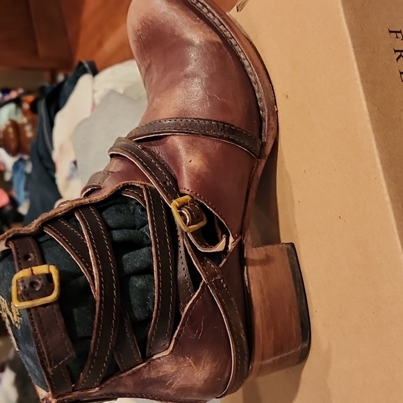 Freebird Stair - Picture 2 of 3